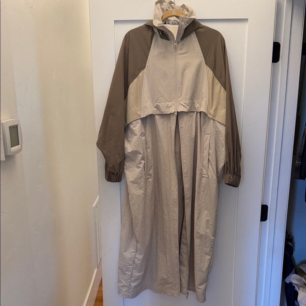 Zara Women's Two-Tone Two In One Hooded Jacket